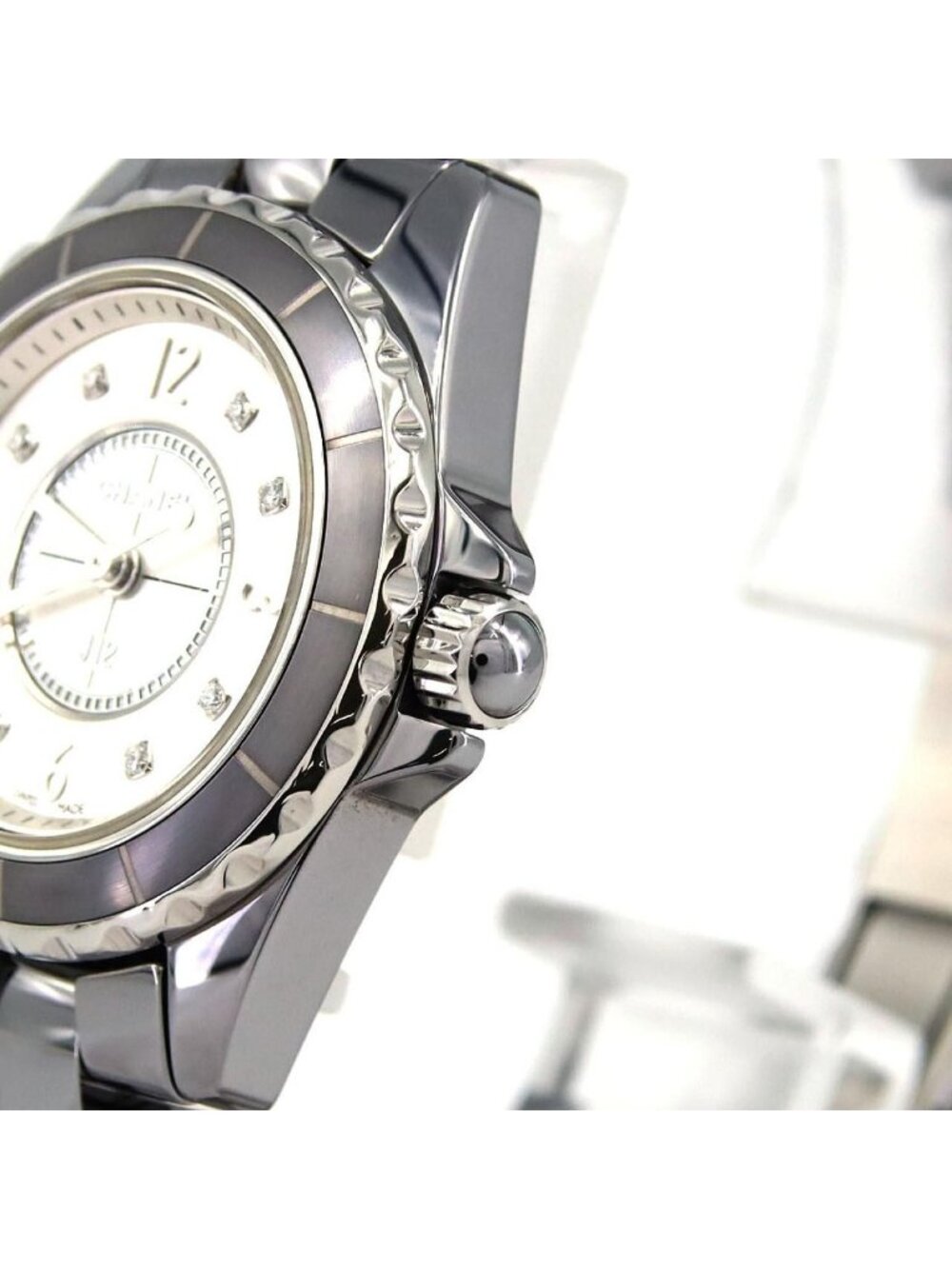 Chanel Chromatic Ceramic Quartz - Picture 4 of 8